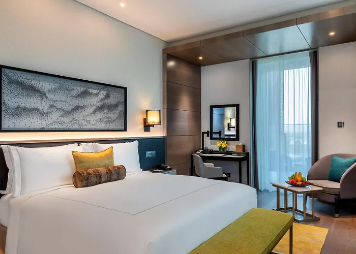 Taj Jumeirah Lakes Towers