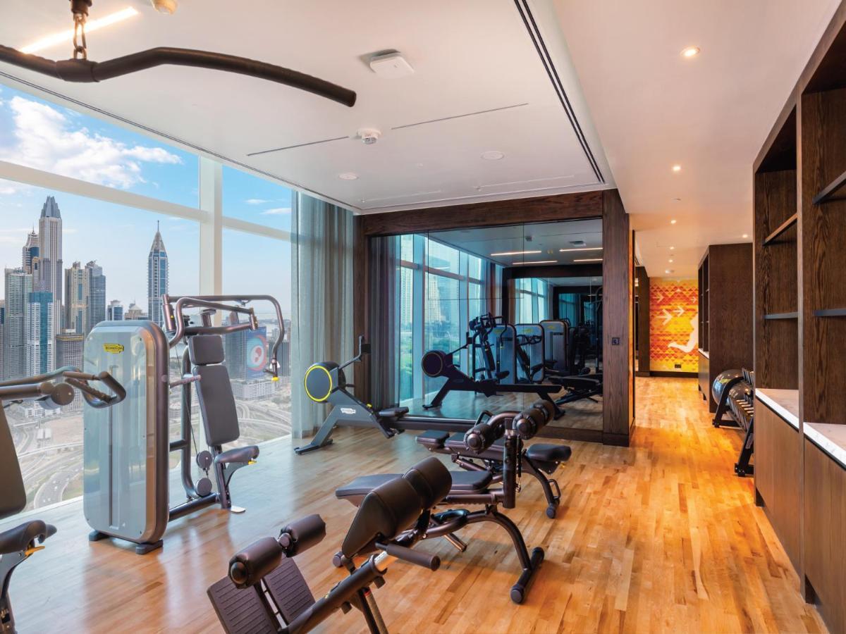Taj Jumeirah Lakes Towers 5* دبي